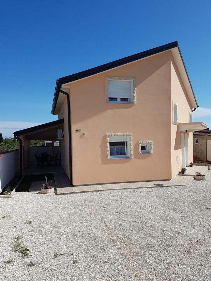 Apartmani Luca Fažana Extérieur photo